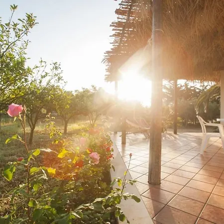 Sicilian Rustic Feriehus *